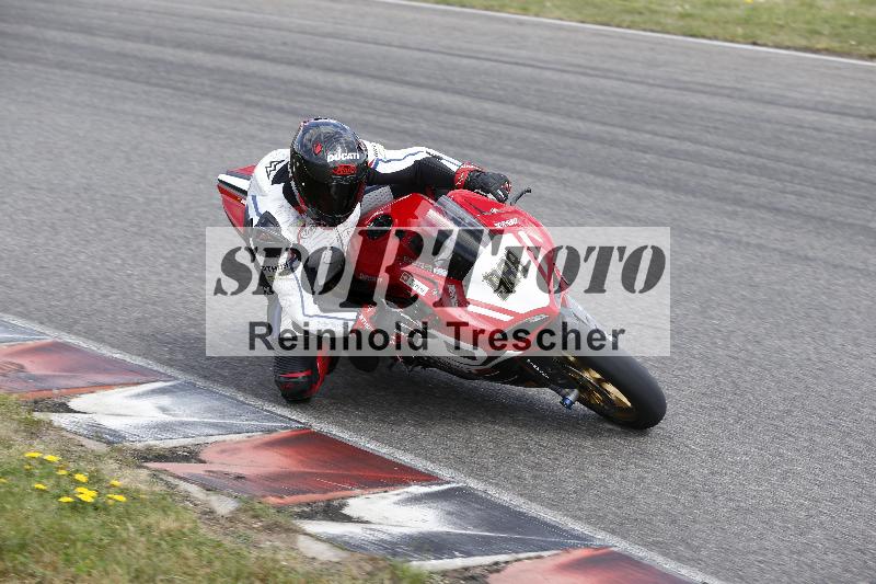 /Archiv-2025/05 14.04.2025 Plüss Moto Sport ADR/Freies Fahren/988
